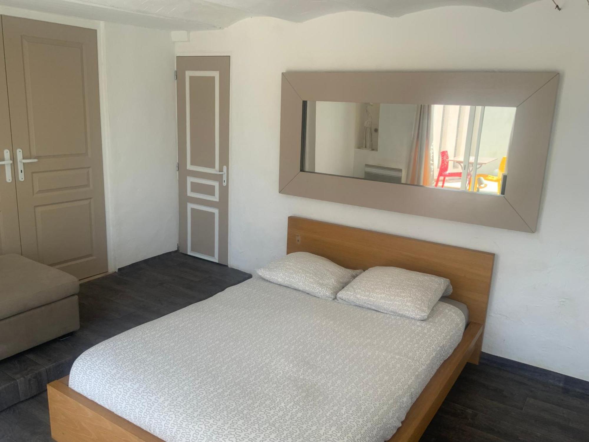 Apartamento Pour 4 Face A La Piscine Marsella Exterior foto